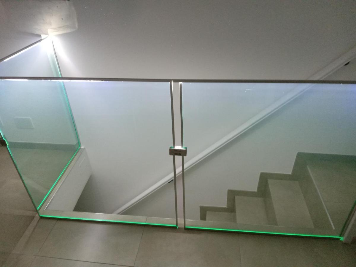 法萨诺Capri House公寓 外观 照片