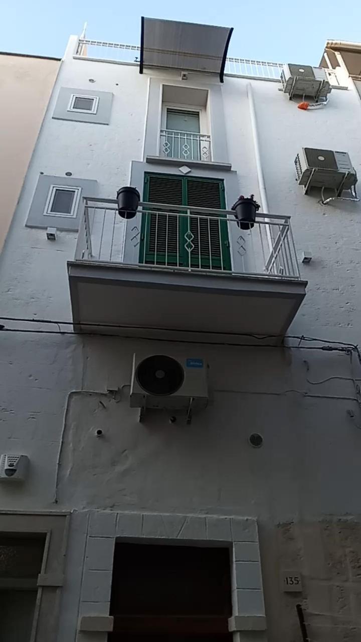 法萨诺Capri House公寓 外观 照片