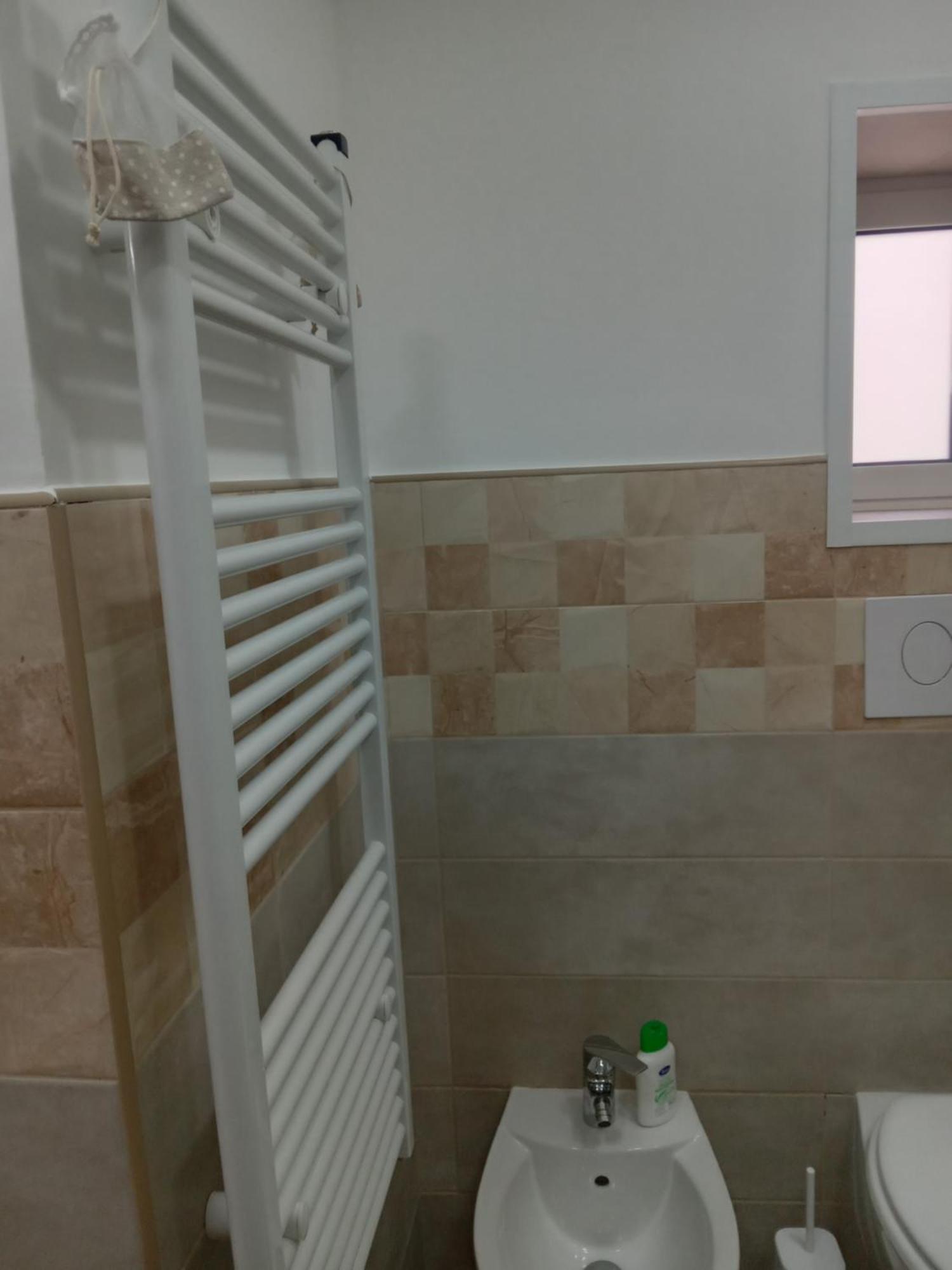 法萨诺Capri House公寓 外观 照片