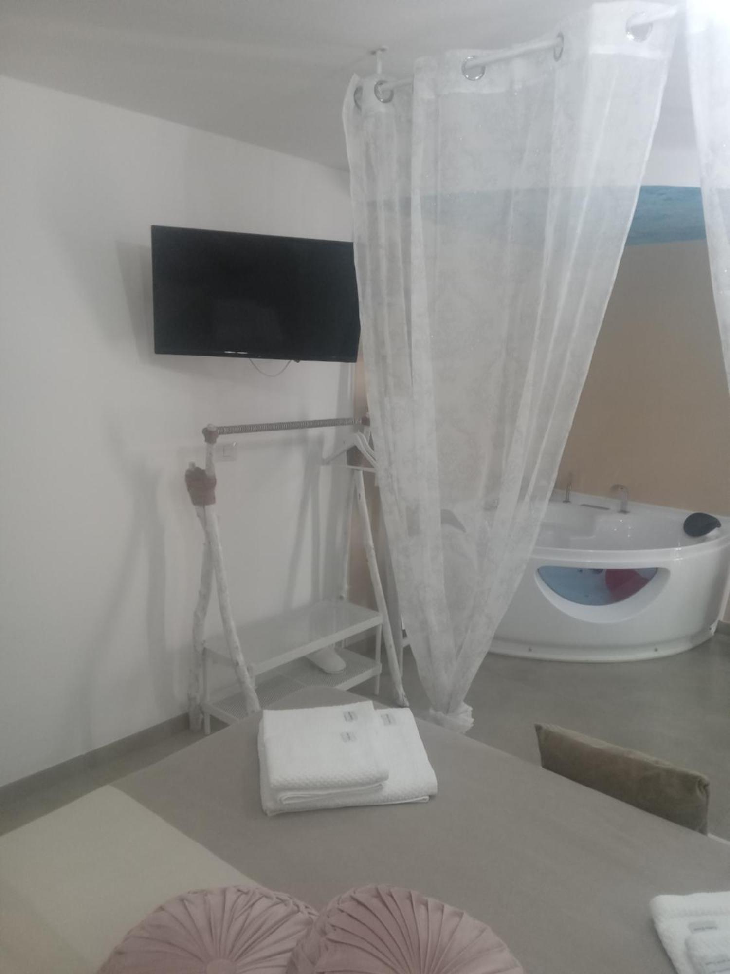 法萨诺Capri House公寓 外观 照片