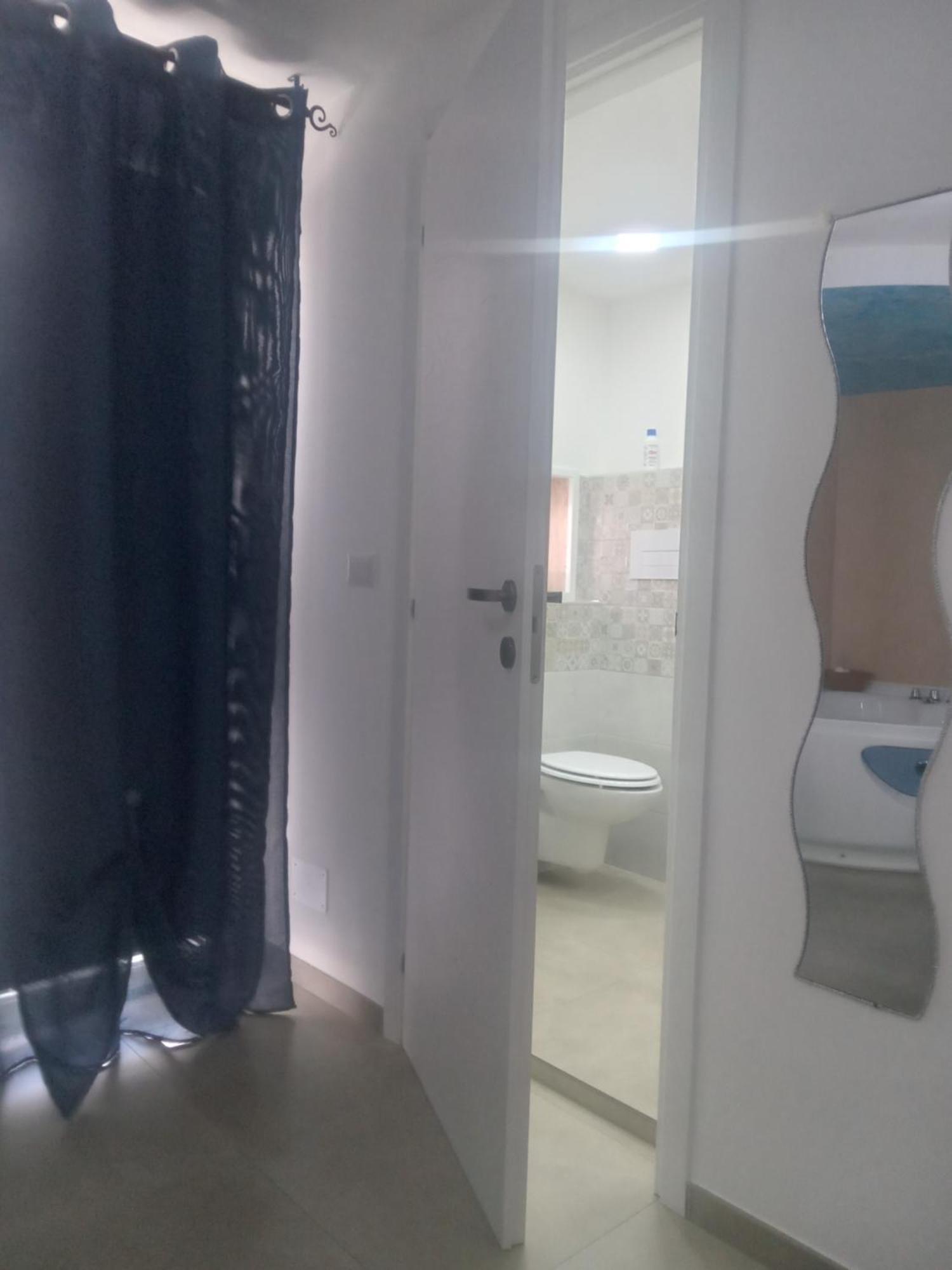 法萨诺Capri House公寓 外观 照片